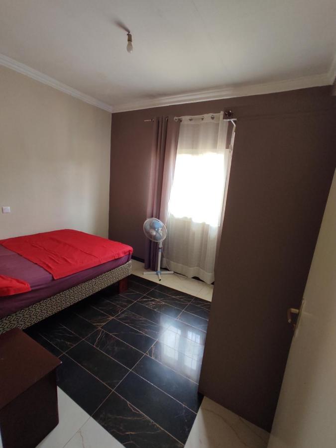 Residence Jardin Tropical Yaounde Exterior photo